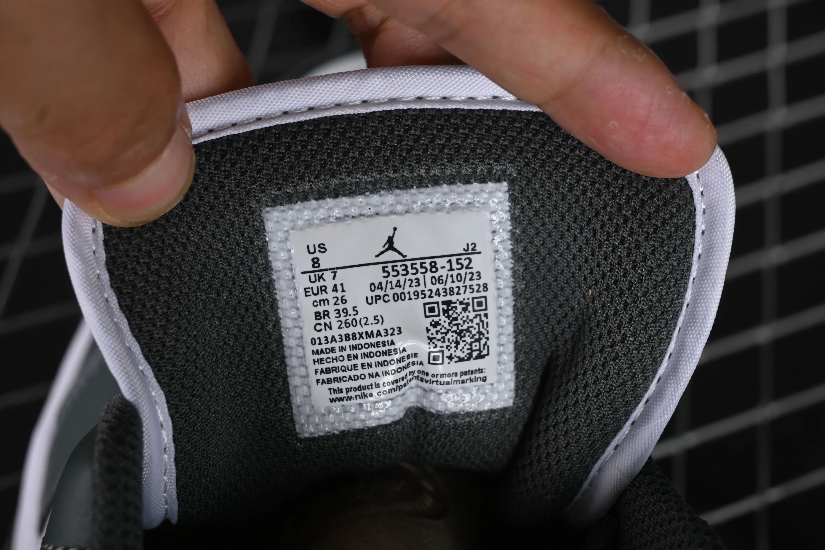 All categories Air Jordan Jordan series basketball shoes Air Jordan 1 Low Air Jordan 1 Low AJ1 Joe 1 black and gray low-top cultural basketball shoes 553560-152